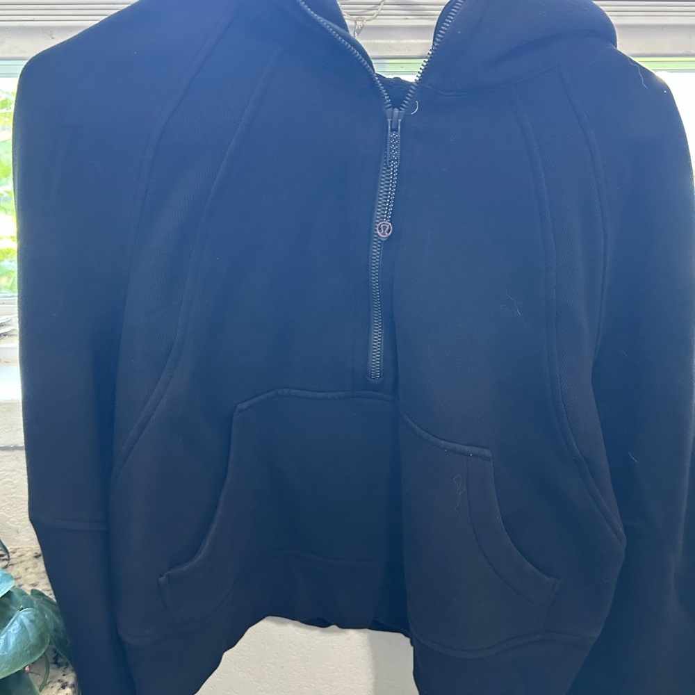 lululemon athletica Black half zip pullover.